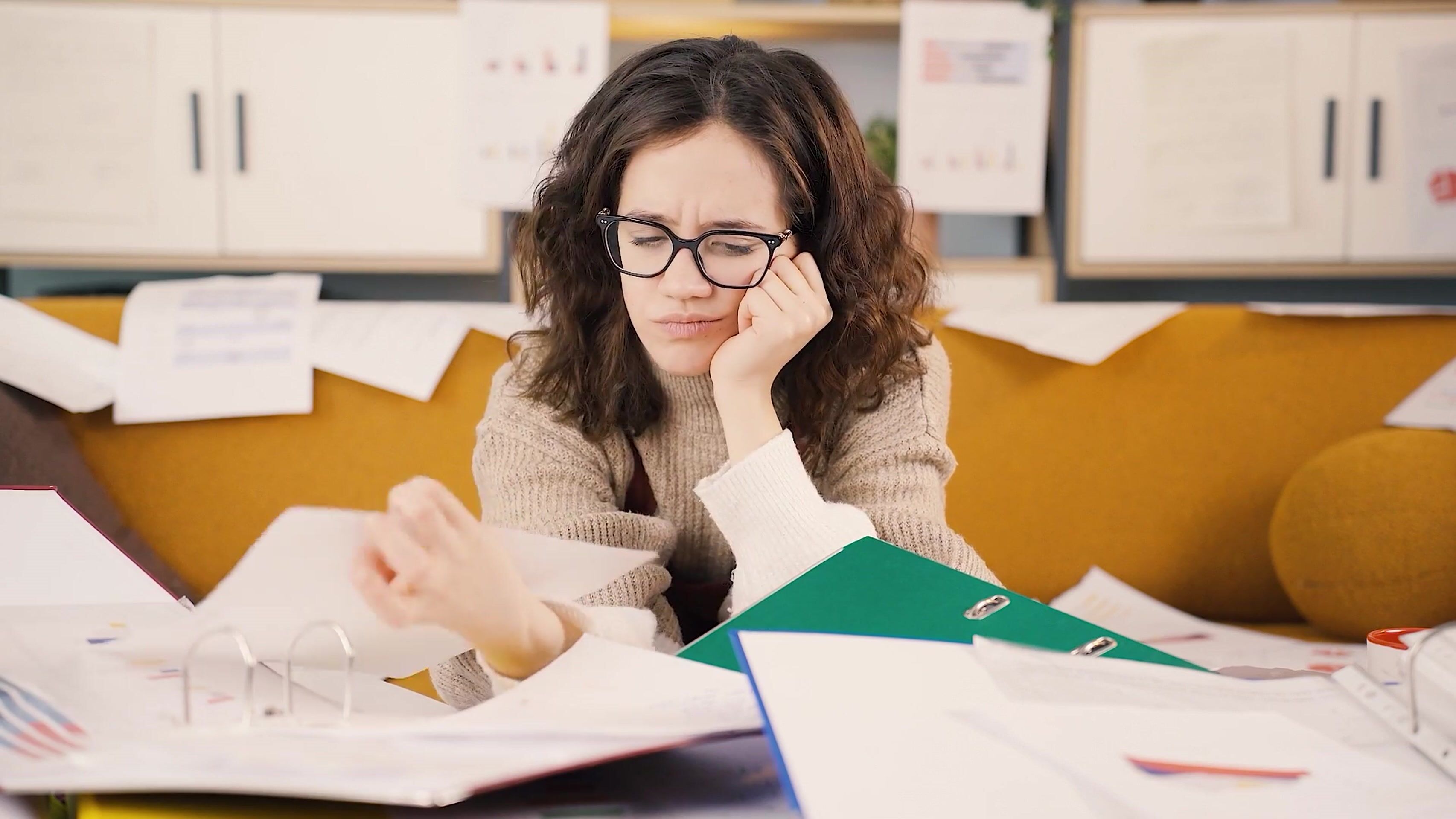 Requirements for E-commerce: A Guide for Today's Youth